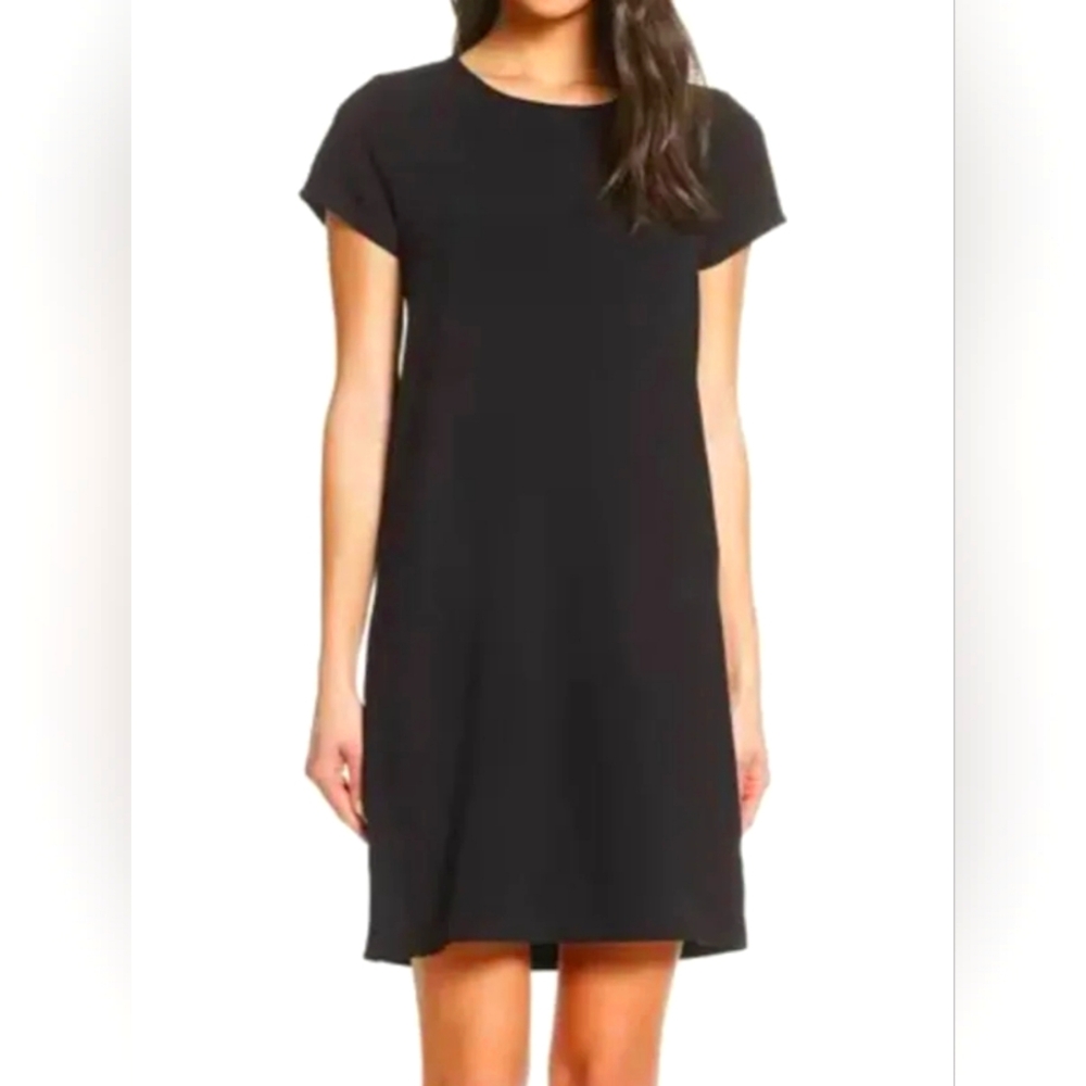 Chelsea28 Black Short Sleeve Dress size M